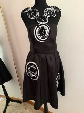 Fifth Culture Black Rosette Appliqué Dress Floral Art Dress M